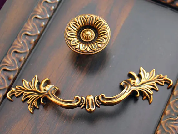 Furniture Hardware Drop Pulls - Vintage ลิ้นชักดึง Handles Drop ดึงแหวนประกัน Antique