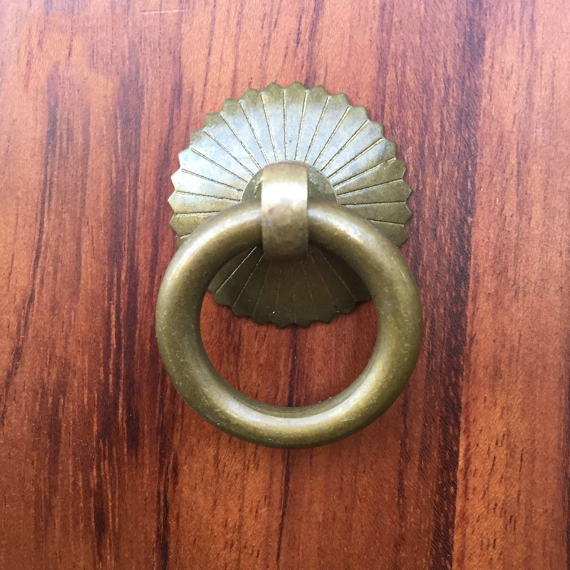 ลูกบิดทองเหลืองแบบดึงสำหรับตู้ - Furniture Hardware Drop Pulls บทวิจารณ์และราคา
